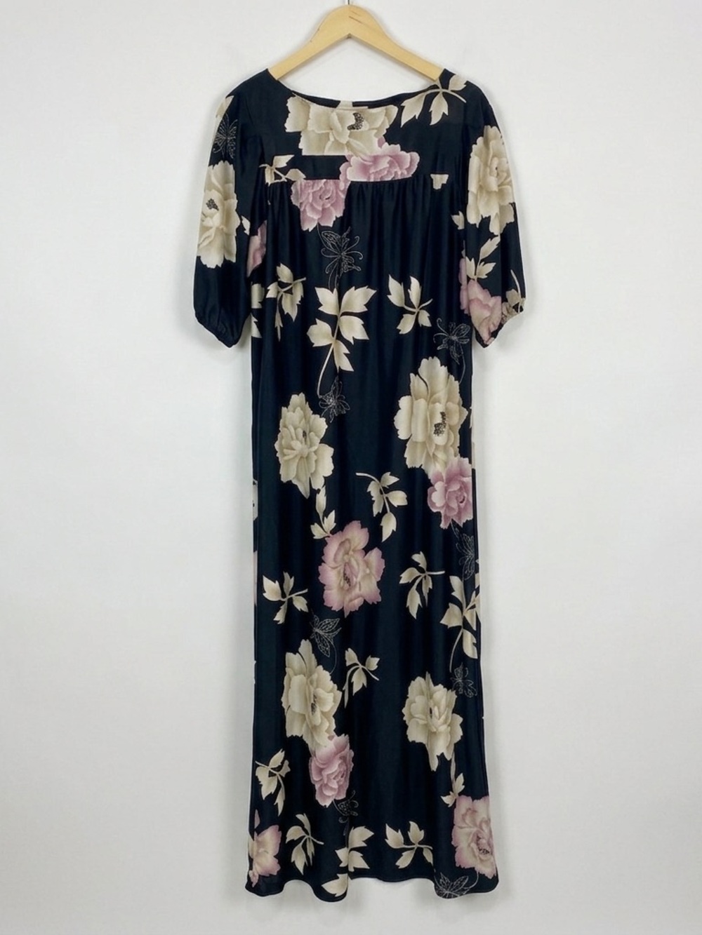Vtg Malihini Hawaii Andrade Peony Butterfly Maxi Dress Mu'umu'u Black Pink‎ M